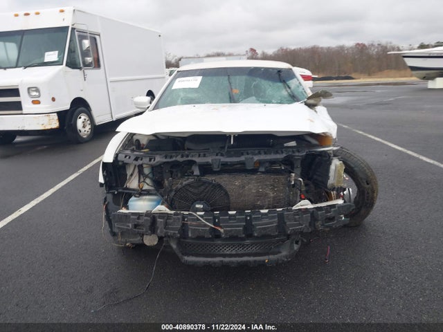 2C3CCAAG3EH132764 Chrysler 300