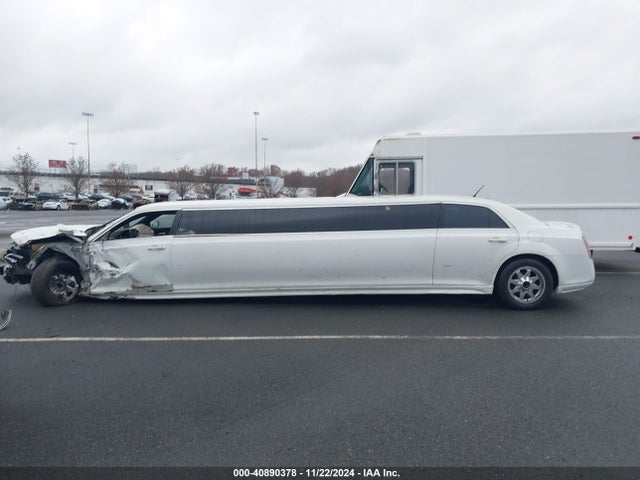 2C3CCAAG3EH132764 Chrysler 300