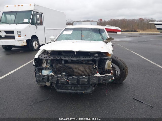 2C3CCAAG3EH132764 Chrysler 300