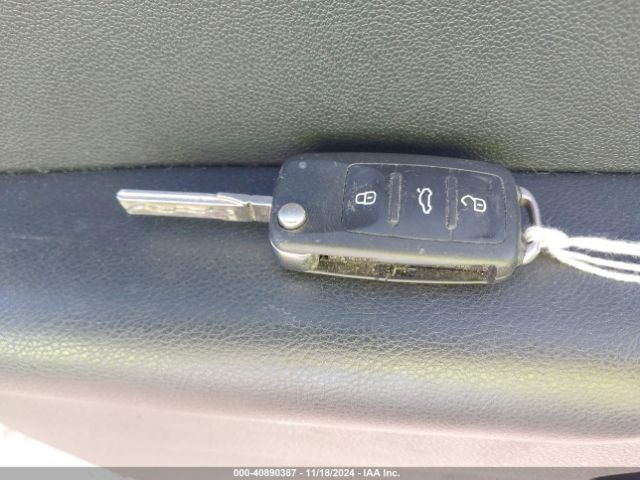 3VW2B7AJ3HM332877 Volkswagen Jetta 1.4t S