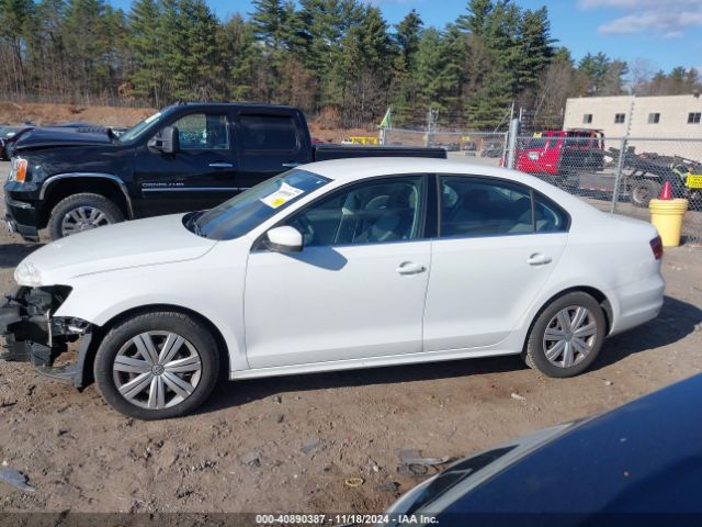 3VW2B7AJ3HM332877 Volkswagen Jetta 1.4t S