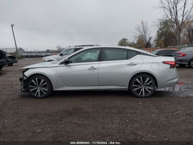 1N4BL4CV0KC195264 Nissan Altima 2.5 Sr