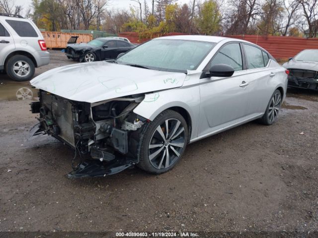 1N4BL4CV0KC195264 Nissan Altima 2.5 Sr