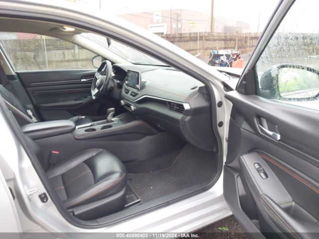 1N4BL4CV0KC195264 Nissan Altima 2.5 Sr