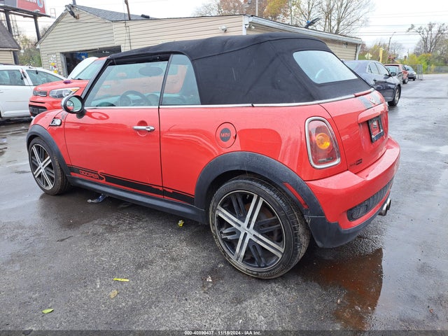 2010 MINI COOPER S WMWMS3C53ATZ85511 Photo 2