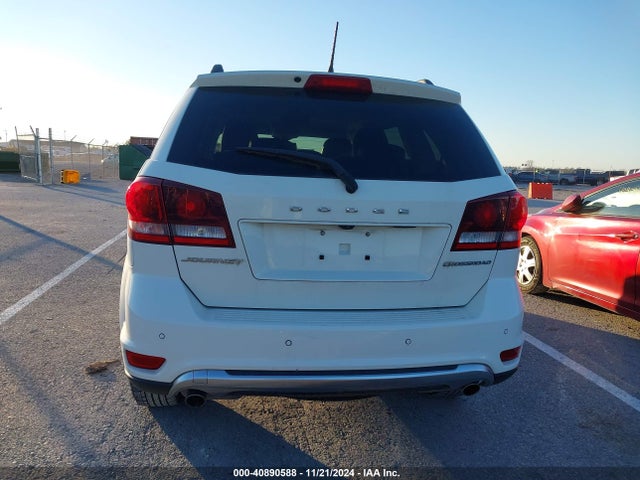 Dodge Journey Crossroad 2018 3C4PDCGG9JT189257 Image 16
