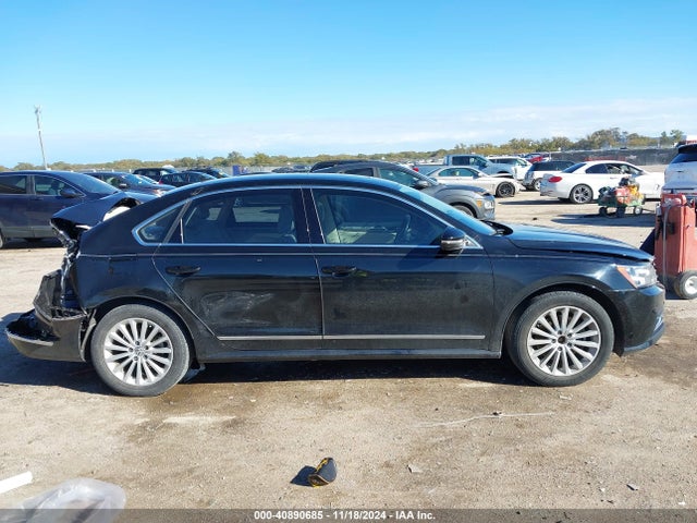 1VWBS7A38GC038215 Volkswagen Passat 1.8t Se