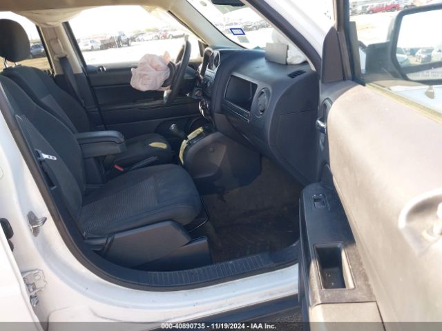 1C4NJPBA9HD116299 Jeep Patriot Sport Fwd