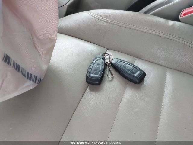1FADP5BU6EL520824 Ford C-max Hybrid Sel
