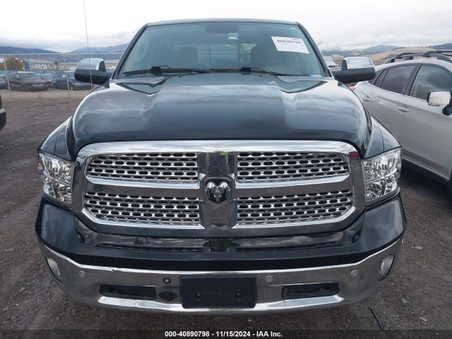 1C6RR7TT3HS607674 RAM 1500 Big Horn  4x4 6'4 Box