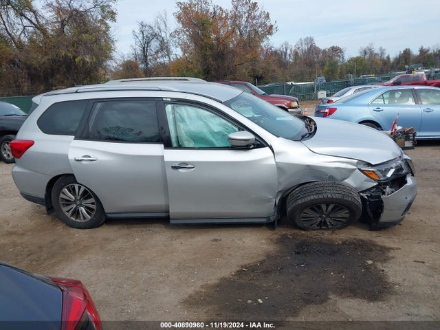 5N1DR2MM1HC693988 Nissan Pathfinder S