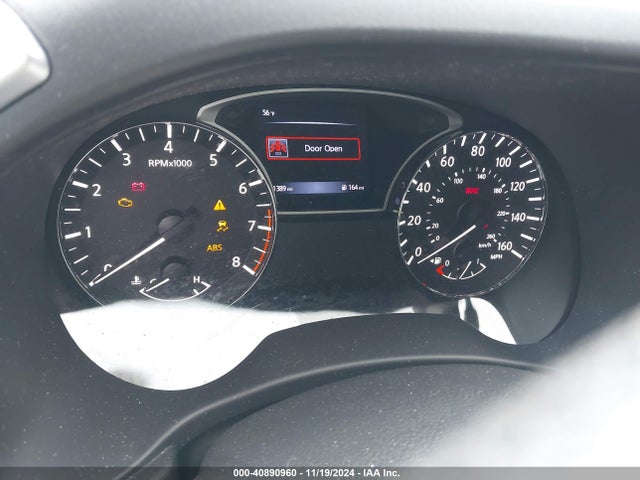 5N1DR2MM1HC693988 Nissan Pathfinder S