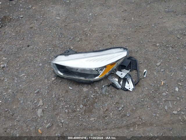 Ford ESCAPE SE 2018 1FMCU9GD1JUA95351 Image 12