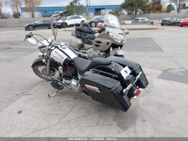 2004 HARLEY-DAVIDSON FLSTCI 1HD1BWB384Y074605 Photo 2