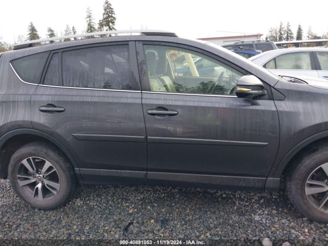 JTMRFREV2JJ216698 Toyota Rav4 Adventure/xle