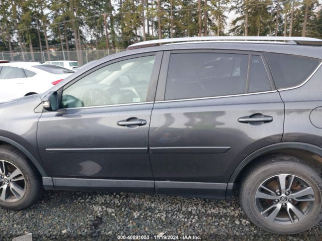JTMRFREV2JJ216698 Toyota Rav4 Adventure/xle