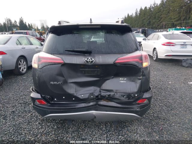 JTMRFREV2JJ216698 Toyota Rav4 Adventure/xle