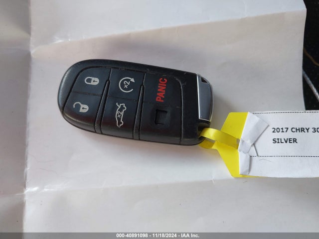 Chrysler 300C 2017 2C3CCAEG9HH564337 Image 11