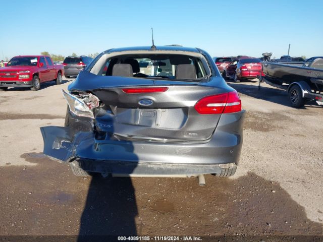 1FADP3H22JL249622 Ford FOCUS SEL
