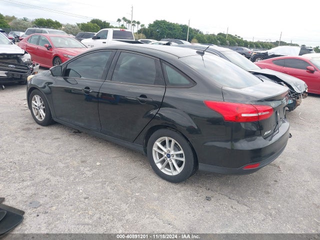 Ford FOCUS SE 2015 1FADP3F22FL259738 Image 3