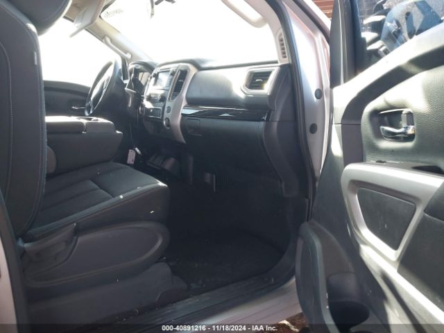 1N6AA1EKXKN512790 Nissan TITAN SV
