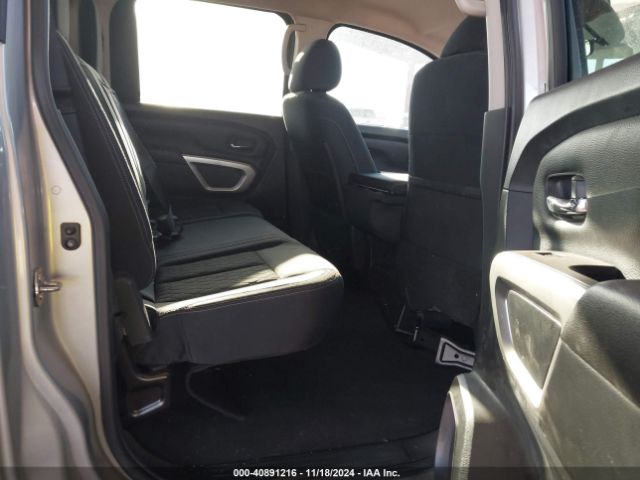 1N6AA1EKXKN512790 Nissan TITAN SV