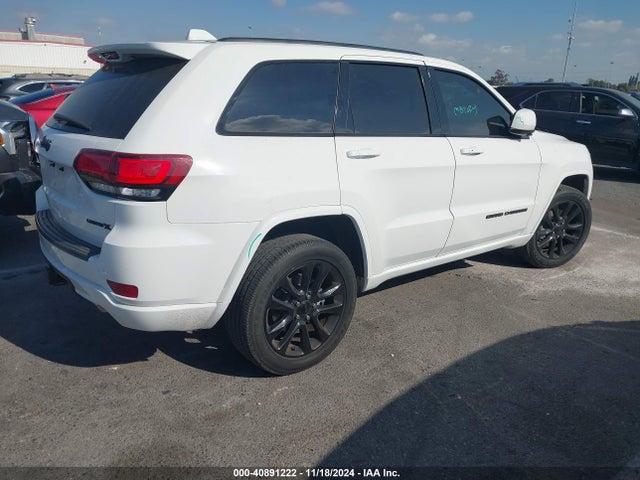 1C4RJFAG7MC817540 Jeep Grand Cherokee Laredo X 4x4