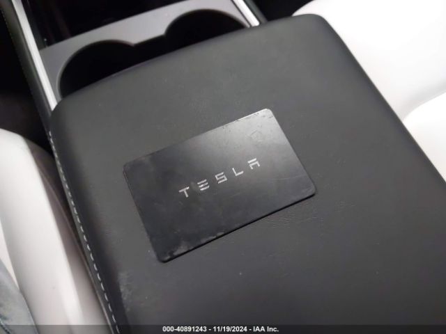 7SAYGDEE3RA301337 Tesla Model Y Long Range Dual Motor All-wheel Drive