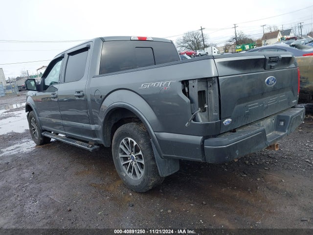 Ford F-150 Xlt 2018 1FTEW1EP2JFB66597 Image 3