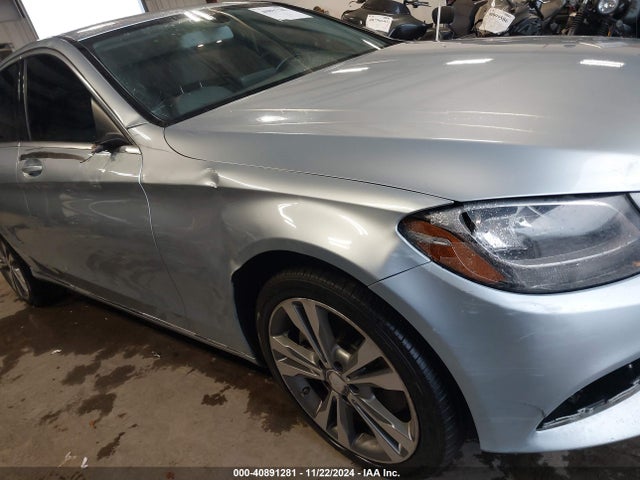 55SWF4KBXFU015676 Mercedes-Benz C 300 4matic/luxury 4matic/sport 4matic