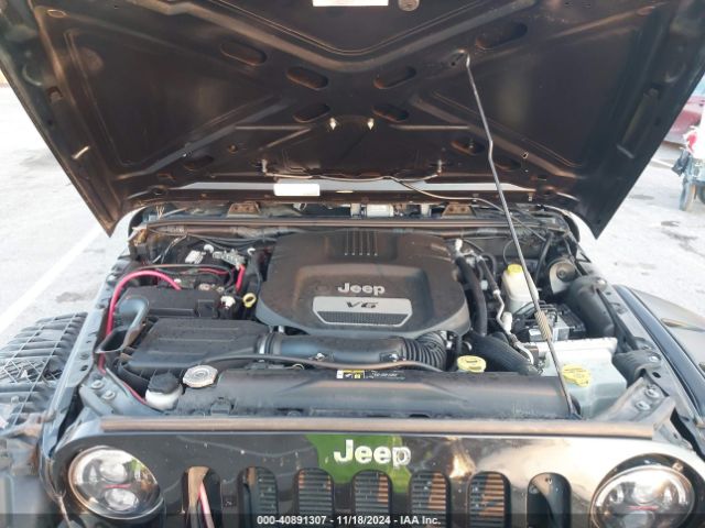 1C4BJWDG0HL591313 Jeep Wrangler Unlimited Sport 4x4