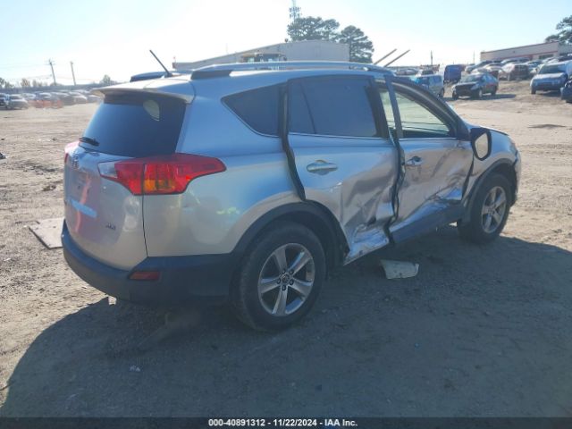2T3WFREV2FW190406 Toyota Rav4 Xle