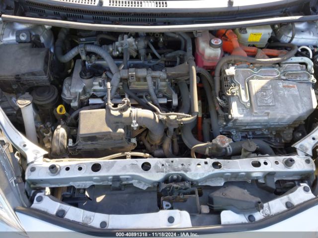 JTDKDTB37J1604548 Toyota Prius C One