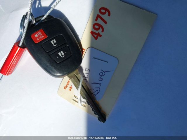 JTDKDTB37J1604548 Toyota Prius C One