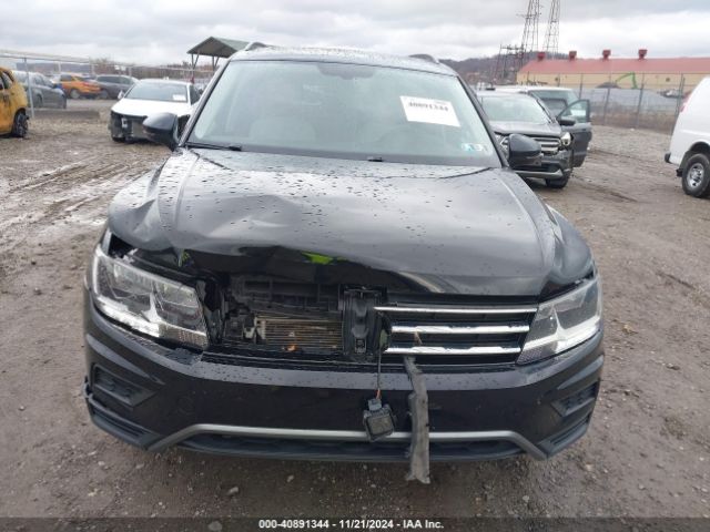 3VV2B7AX2JM175230 Volkswagen Tiguan 2.0t Se/2.0t Sel