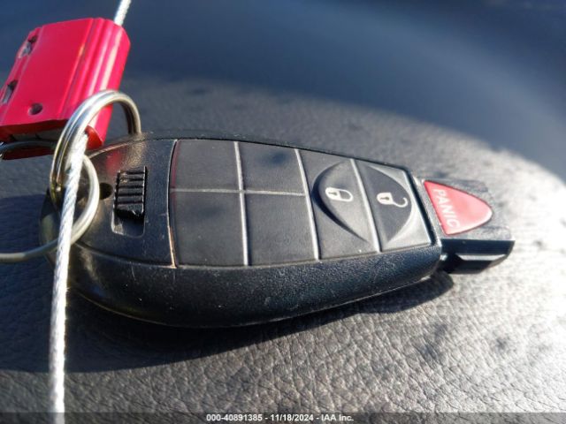 1C4PJLCX6KD267144 Jeep Cherokee Latitude
