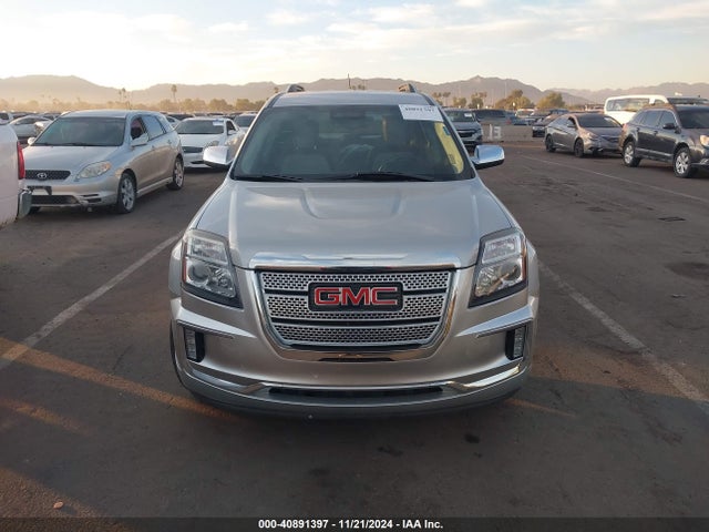 2GKFLRE38H6133749 GMC Terrain Denali