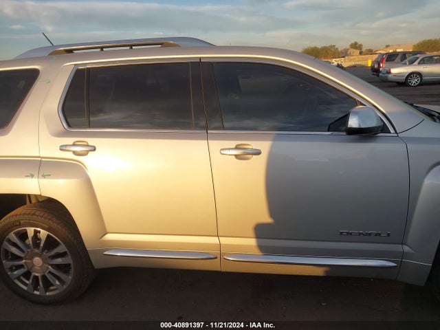 2GKFLRE38H6133749 GMC Terrain Denali