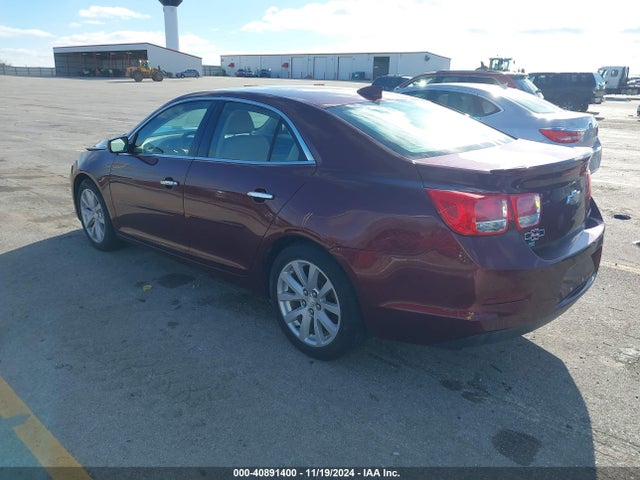 1G11D5SL1FF168869 Chevrolet MALIBU 2LT