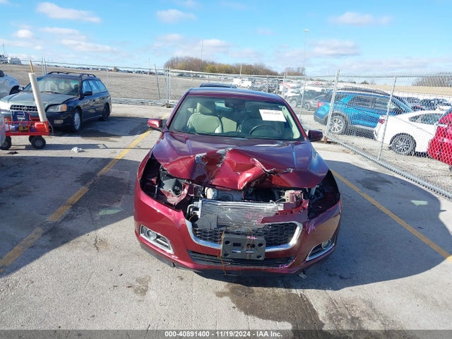 1G11D5SL1FF168869 Chevrolet MALIBU 2LT
