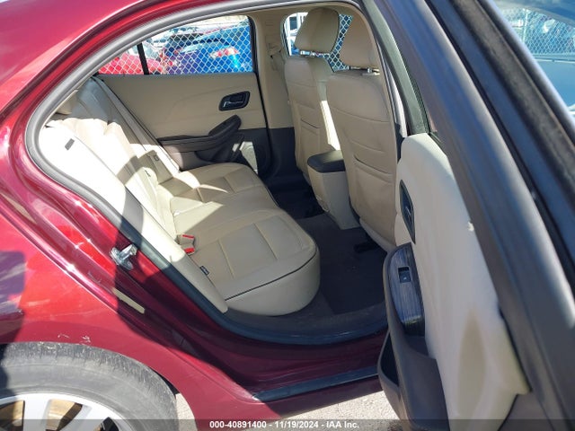1G11D5SL1FF168869 Chevrolet MALIBU 2LT