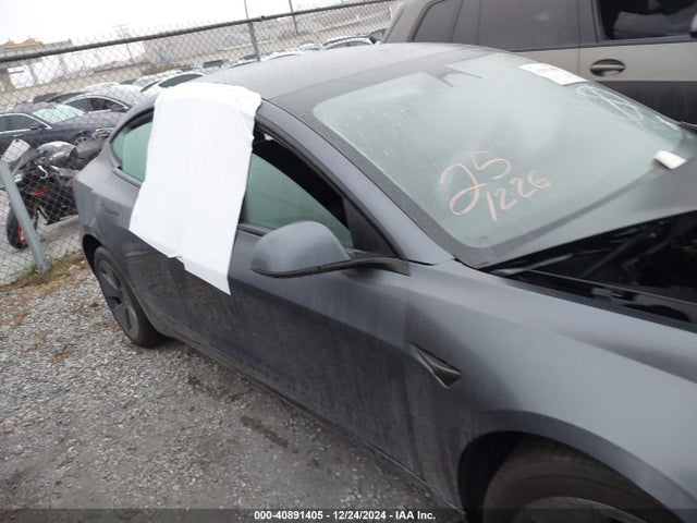 Tesla Model 3 Rear-wheel Drive 2023 5YJ3E1EA6PF704561 Image 13