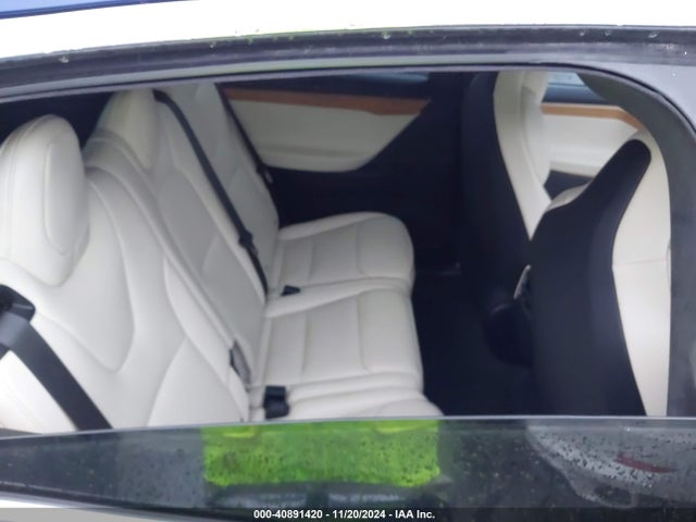 5YJXCDE29KF190604 Tesla MODEL X