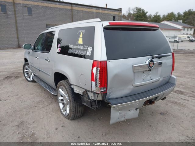 1GYS4HEF8ER238698 Cadillac Escalade Esv Luxury