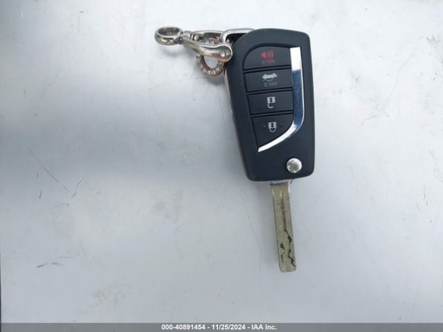 4T1C11AK2NU665574 Toyota CAMRY LE