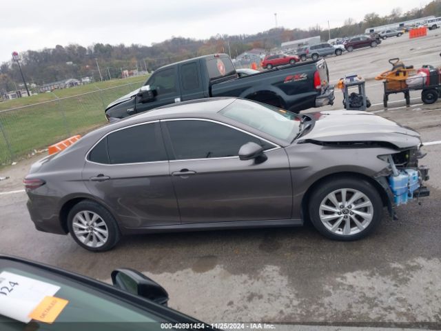 4T1C11AK2NU665574 Toyota CAMRY LE