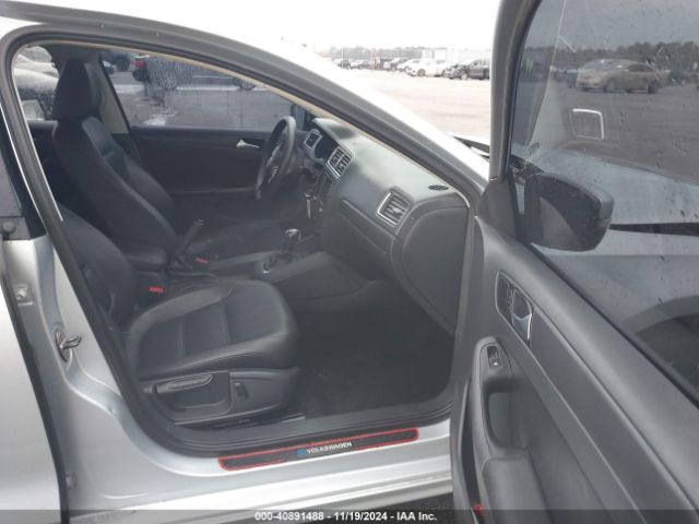 3VWD17AJ4EM364728 Volkswagen Jetta 1.8t Se