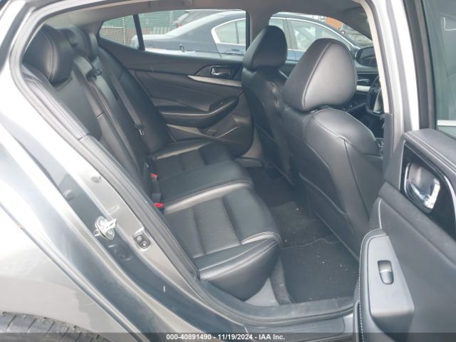 1N4AA6AP5HC441185 Nissan Maxima 3.5 Sv