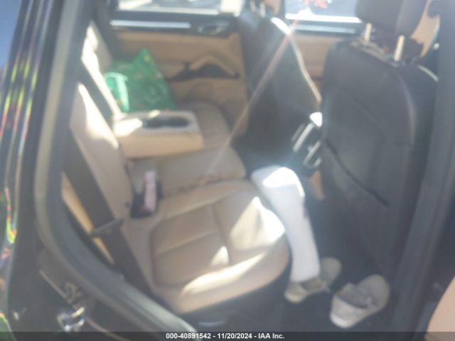 WP1AE2A22GLA64579 Porsche Cayenne E-hybrid S