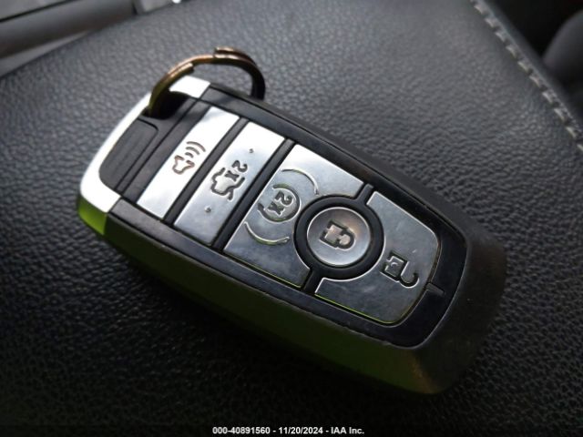 3FA6P0PU9HR231222 Ford Fusion Energi Se Luxury